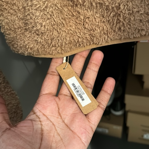 Skims Camel Cozy Knit Pull over Size Small - Picture 4 of 5